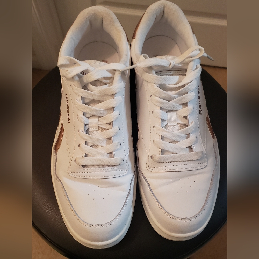 EUC white & rose gold/blush tone Reebok court W (sz 10) - Picture 5 of 8